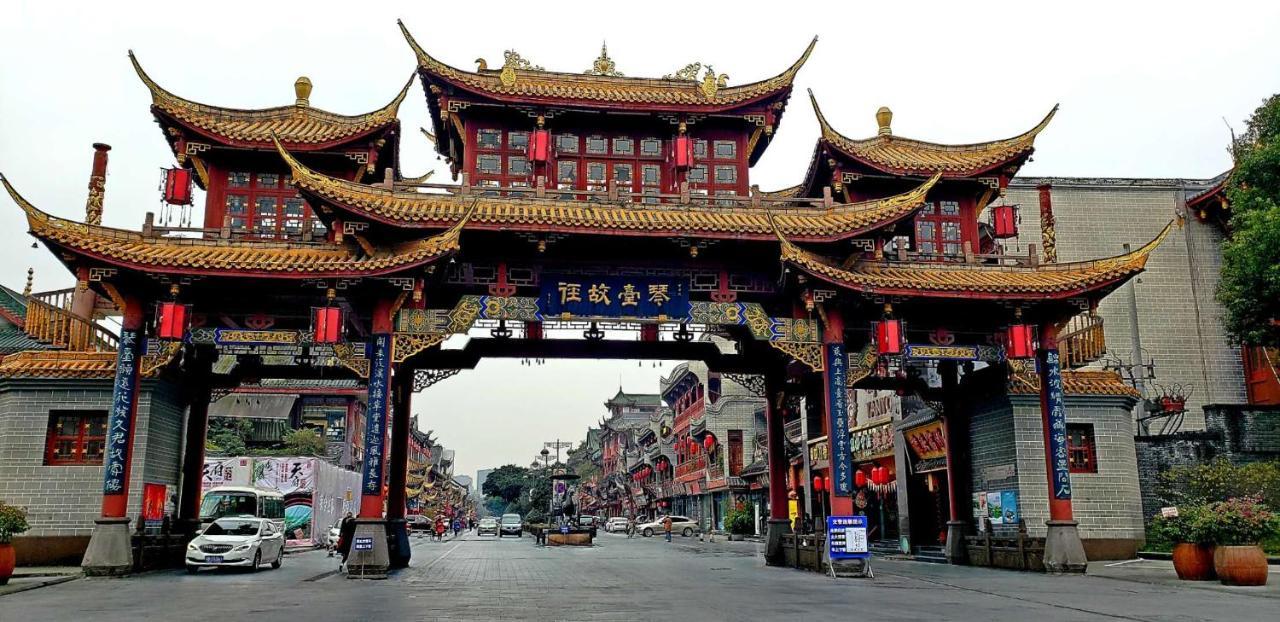 Vegas Cultural Hotel Chengdu Buitenkant foto